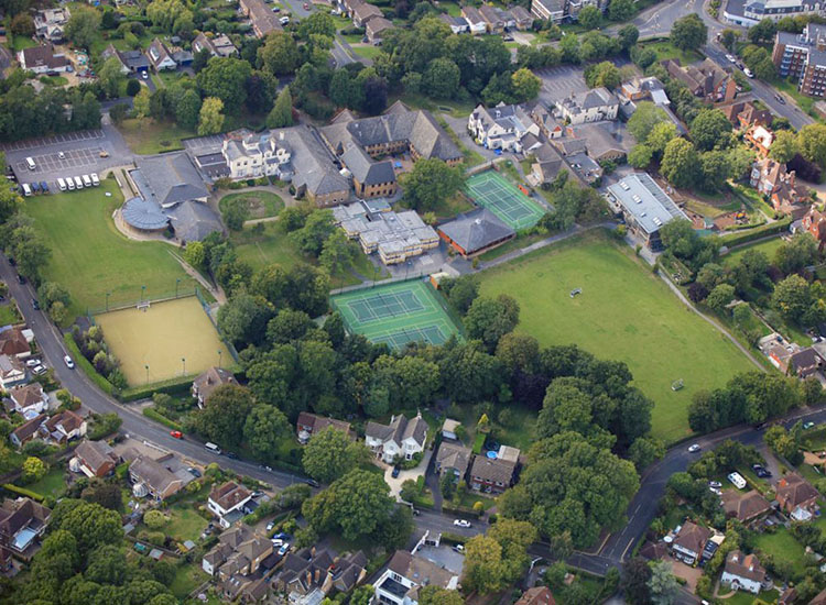 Burgess Hill school en Angleterre